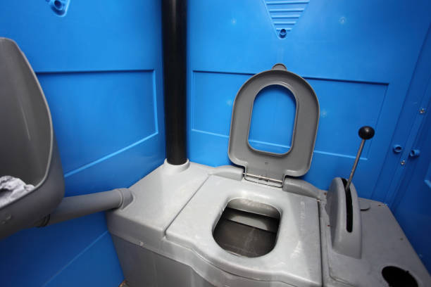 Best Portable restroom trailer rental  in Teays Valley, WV